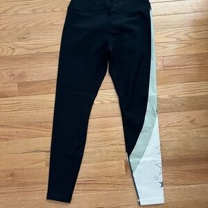 Peloton Black and White Star Leggings